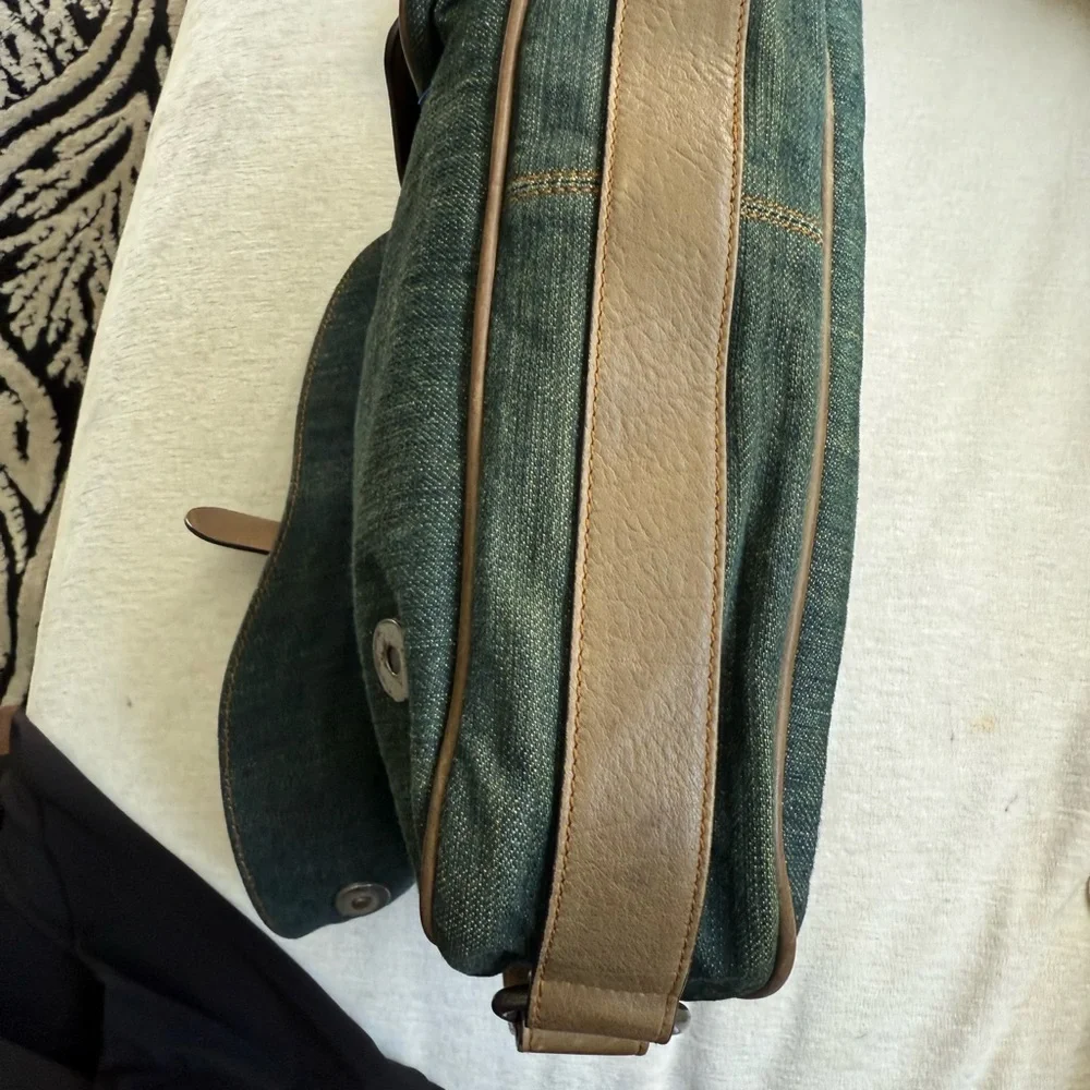 Dior Denim and Tan Shoulder Bag - Picture 4 of 16